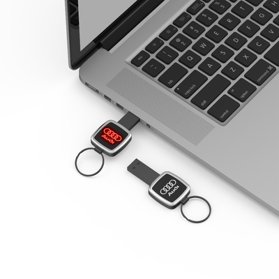 درایو فلش رنگارنگ USB با پورت های USB 2.0 و USB 3.0 پشتیبانی می شود