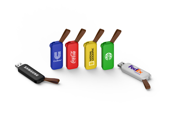 توشیبا پلاستیک USB Stick پلگ اند پلی سیاه حافظه کامل درجه بندی شده A سرعت خواندن 8-15MB / S