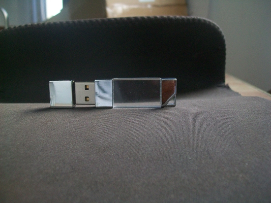 با حلقه کریستال usb 2.0 و usb 3.0 چراغ LED می تواند درخشان