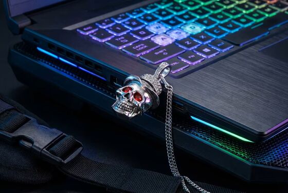 Skull Shapes USB Flasah Drive 3.0 هنگام کار، چشم در رایانه براق می شود هدایایی شگفت انگیز برای نوجوانان