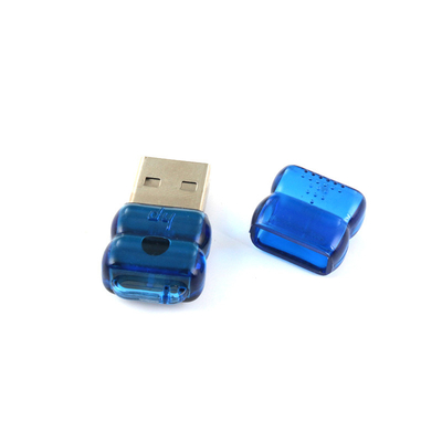 فایل فلش USB سیاه و سفید قابل بازیافت با پلاگین و بازی انتقال داده