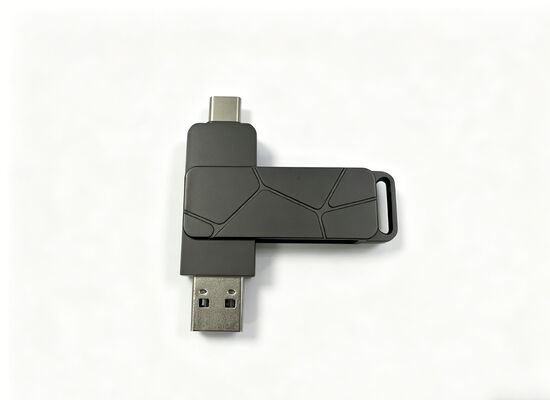 لوگوی لیزری بدنه سیاه تفنگ نوع C USB می تواند جاکلیدی یا بند و جاکلیدی قرار دهد