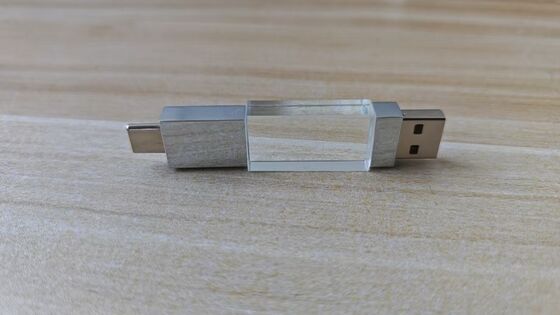 کریستال USB 3.0 USB A با نوع C هر دو پورت خواندن بسیار سریع بخش کریستال می تواند لوگو حکاکی بخش فلزی می تواند لوگو لیزر در داخل دو تراشه فلش دارند