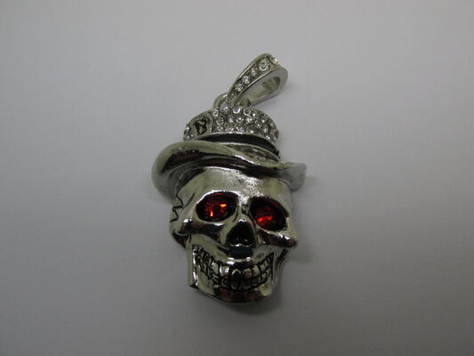 Skull Shapes USB Flasah Drive 3.0 هنگام کار، چشم در رایانه براق می شود هدایایی شگفت انگیز برای نوجوانان