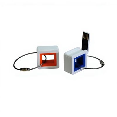 گزینه های حافظه پلاستیکی 128 گیگابایتی USB 3.0 سفید مشکی آبی قرمز گزینه های حافظه مناسب برای برنامه های انتقال داده با سرعت بالا